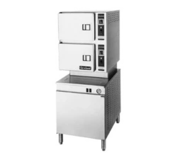 Cleveland 24CSM-NG 3 Pan Natural Gas Convection Steamer - 120V