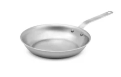 Vollrath 69207 7" Dia. Natural Finish Stainless Steel Plated Handle Tribute Fry Pan